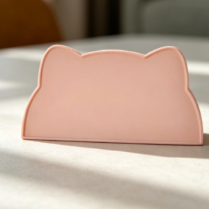 Silicone pet feeding mat, non-slip waterproof structure