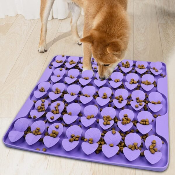 Snuffle mat for dogs, silicone lick mat, slow feeding interactive structure